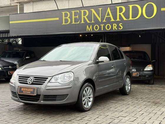 VOLKSWAGEN POLO SEDAN 1.6 MI 8V FLEX 4P MANUAL VOLKSWAGEN POLO SEDAN 1.6 MI 8V FLEX 4P MANUAL
